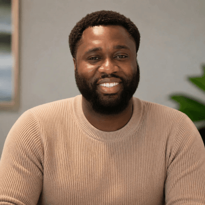 Cashflow Rentals Foreign Investor Case Study Review and Testimonial Ronald Ellis Headshot - Desktop Display