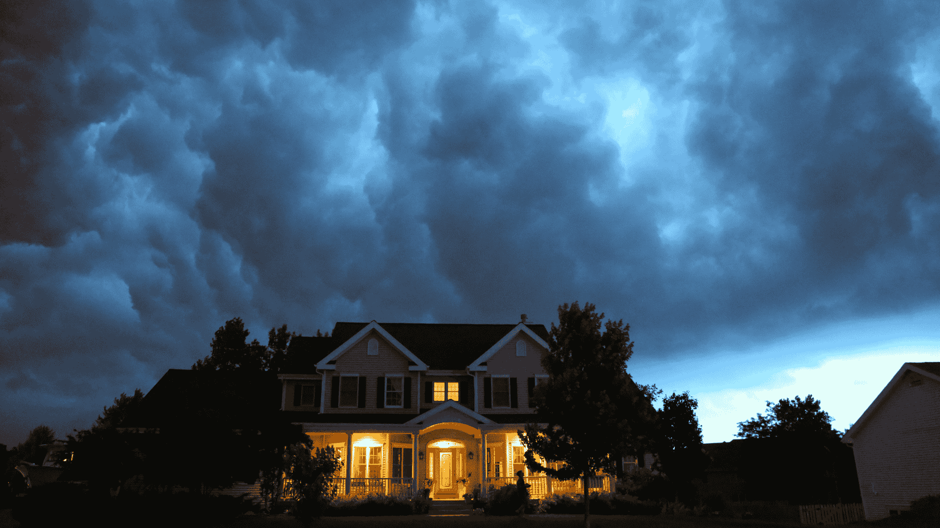 Climate driven foreclosures could increase by 380 in the United States - Understanding climate risk for real estate investors
