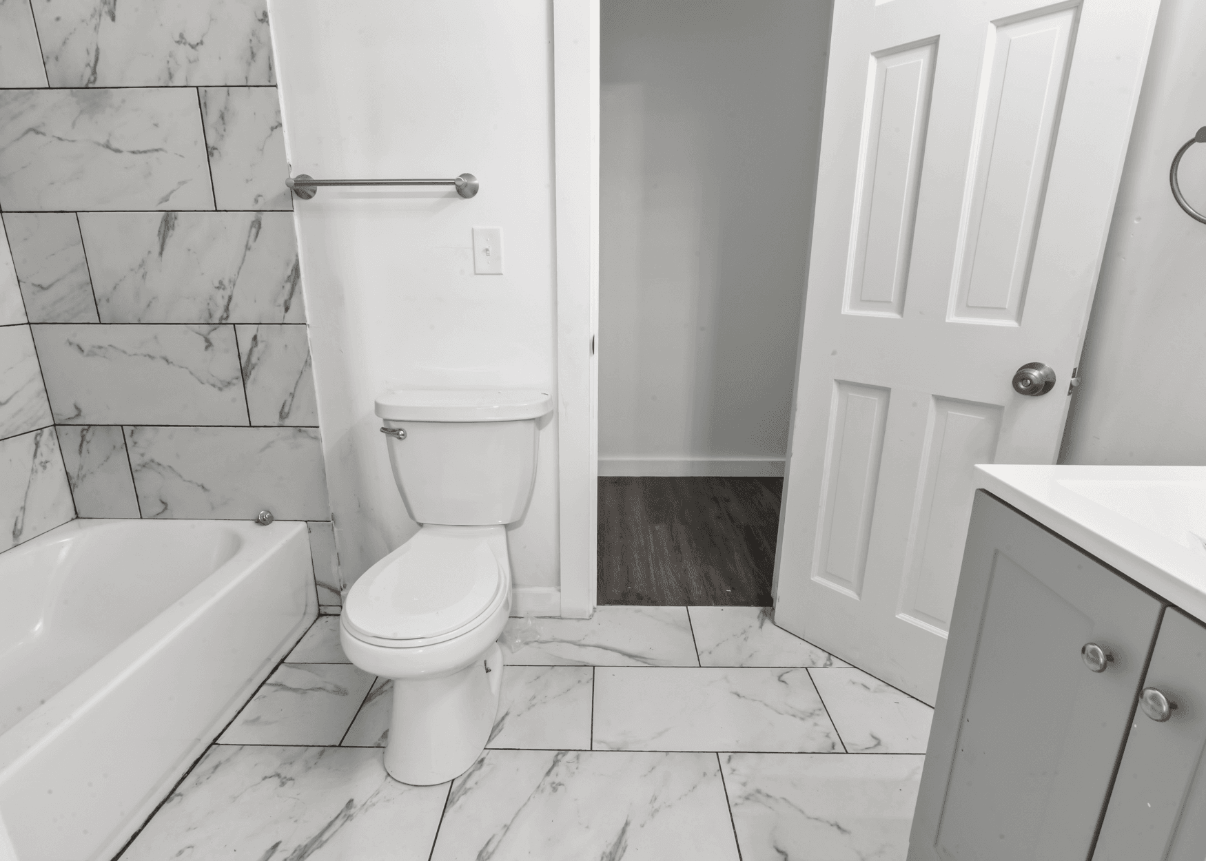 Turnkey Rental Property Kansas City 3642 Prospect Ave Gallery Image 4