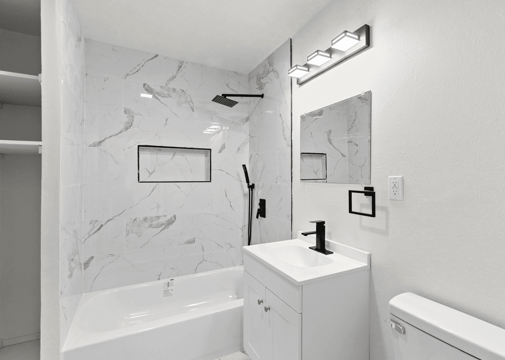 Turnkey Rental Property Kansas City 1478 E 77 St Gallery Image 3