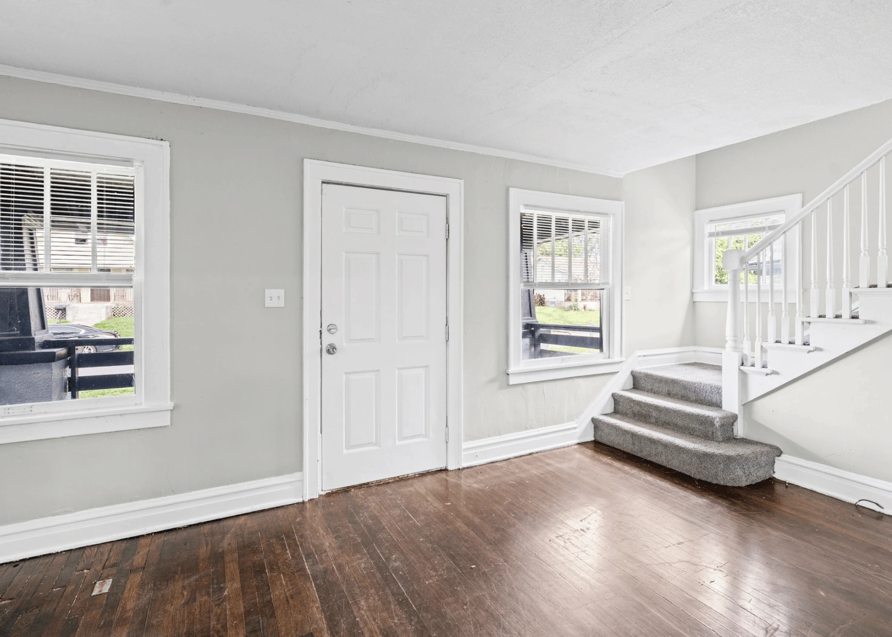 Turnkey Rental Property Kansas City 3033 Elmwood Gallery Image 2